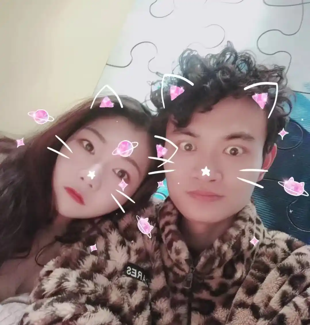 inscription 78805898d7ee473540e698d9f7cbf1724290516e5ea6a8c9e6ef852b953e0231i0